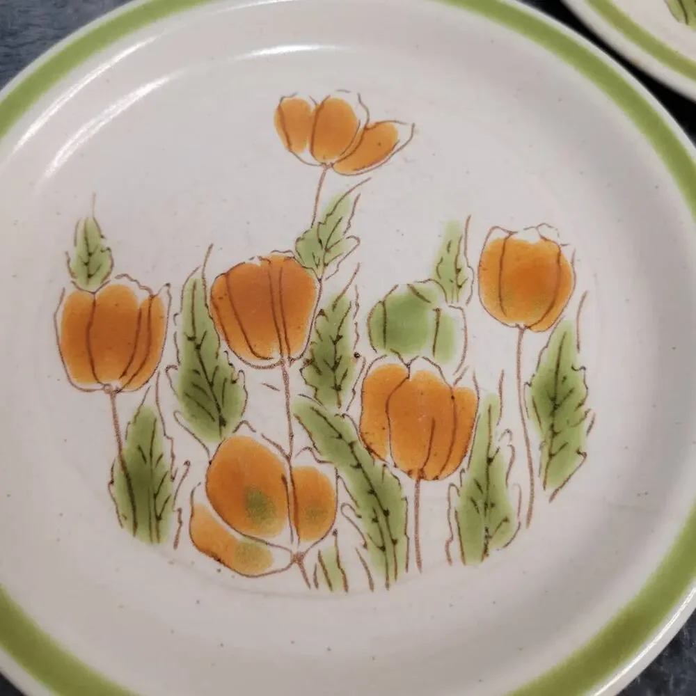 Meadowbrook Made in Japan Vtg 70s Tulip Floral Dessert Plates